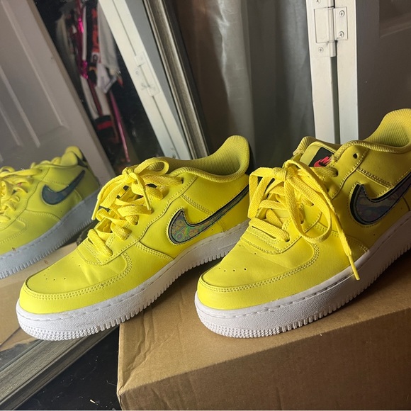 NIKE AIR FORCE 1 LOW - Picture 3 of 5